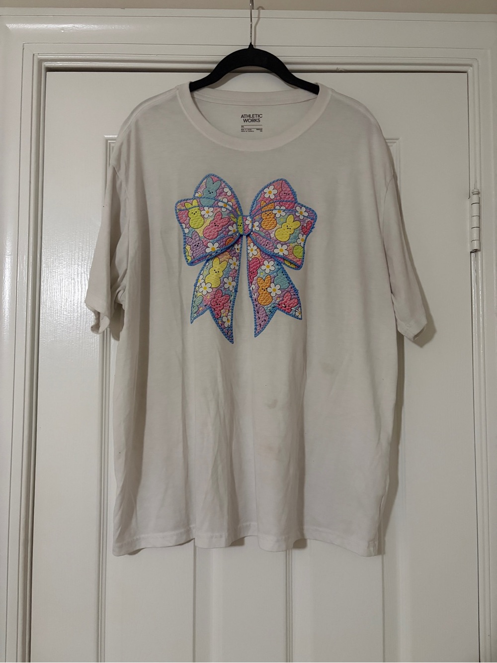 Athletic Works Cream T-Shirt with Colorful Bow Graphic